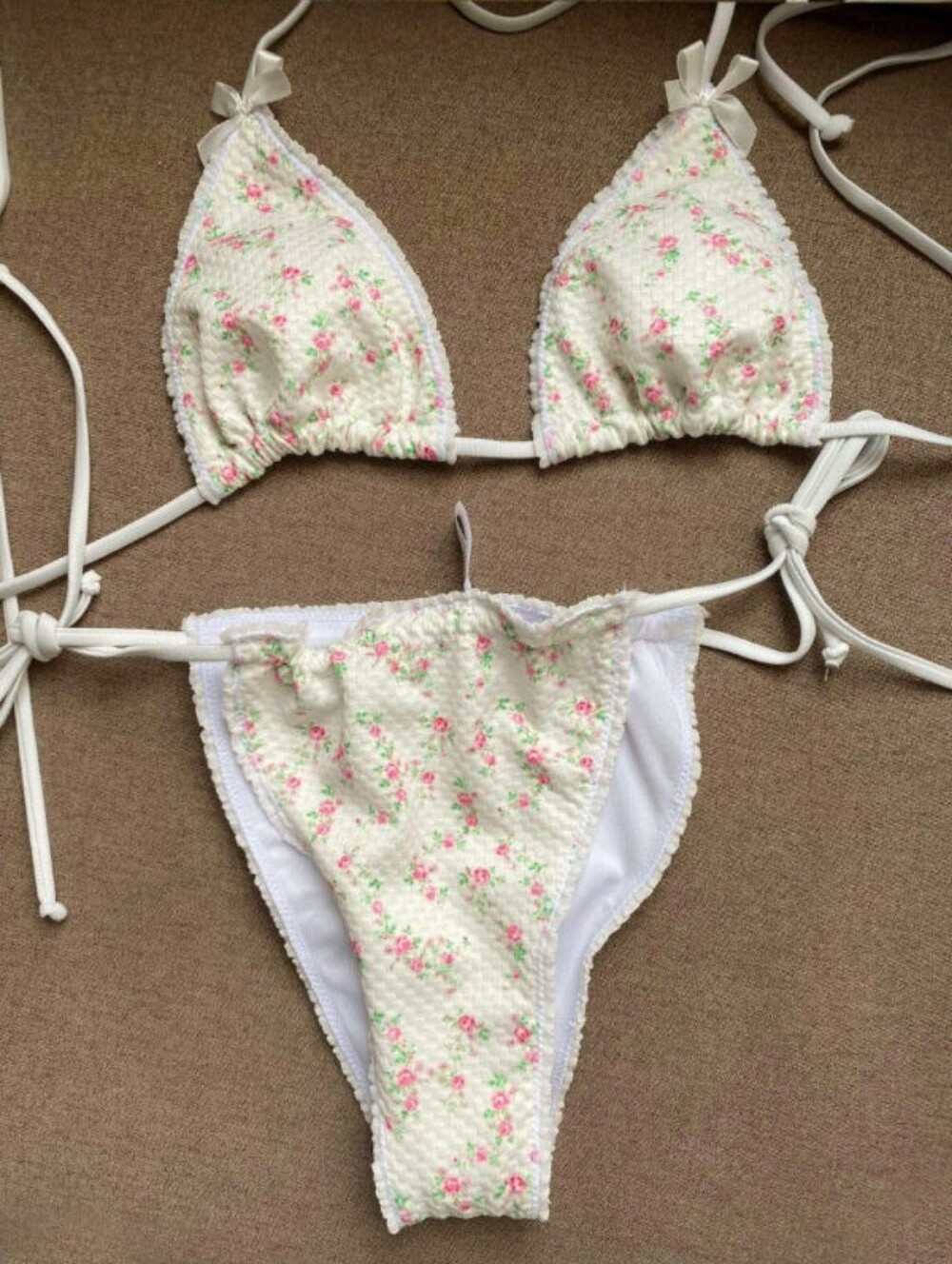 Waffle Triangle Bikini Set - Picture 7 of 11